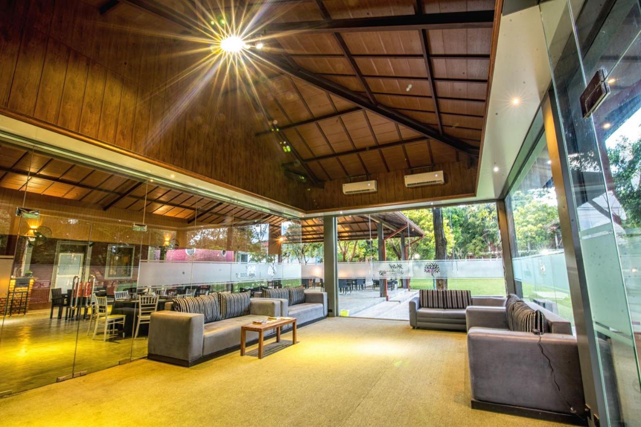 Mahanuge Hotel Polonnaruwa Exterior photo